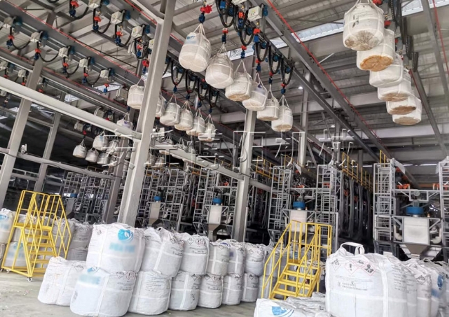 不落地式全自動噸袋拆包機