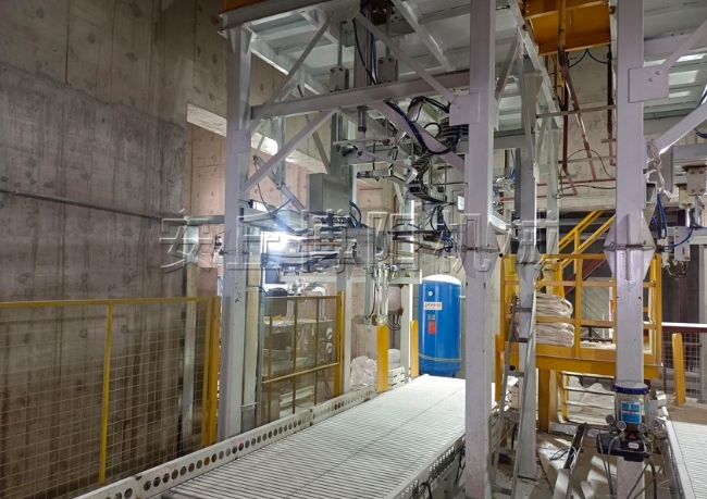 全自動噸袋包裝機+噸袋裝車機生產線