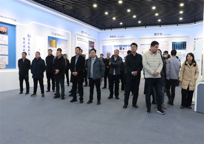 濰坊市委黨校進修班一行到安丘博陽機械參觀考察