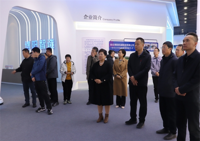 濰坊學院專家團赴博陽機械調研 共商智能制造校企合作新篇章
