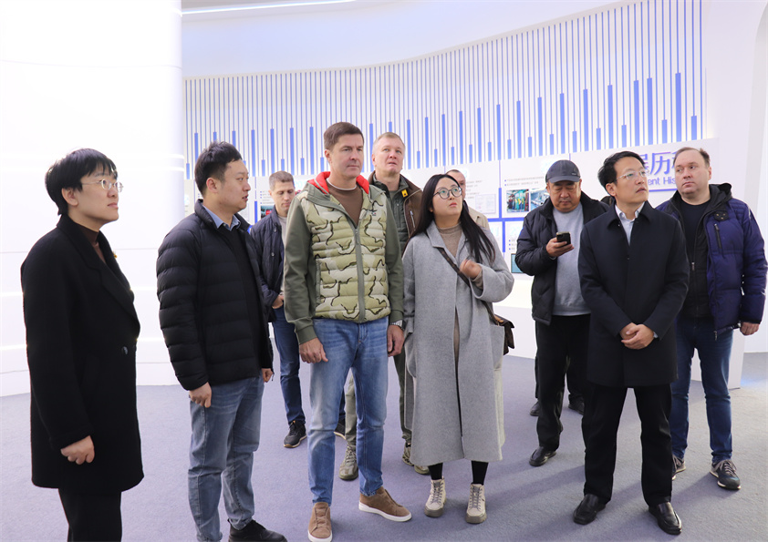俄羅斯莫斯科州柳別爾齊市市長代表團蒞臨博陽機械考察交流